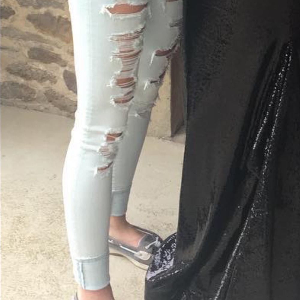 American eagle ripped jeans
